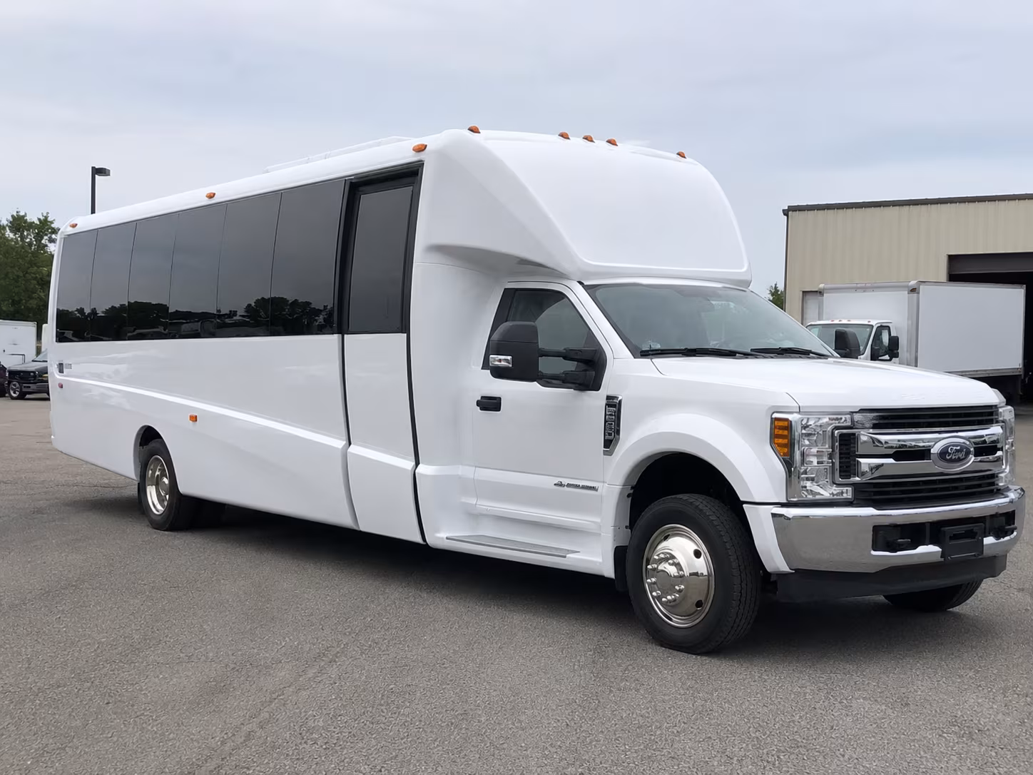 apopka private airport shuttles for apopka pickups and drop offs