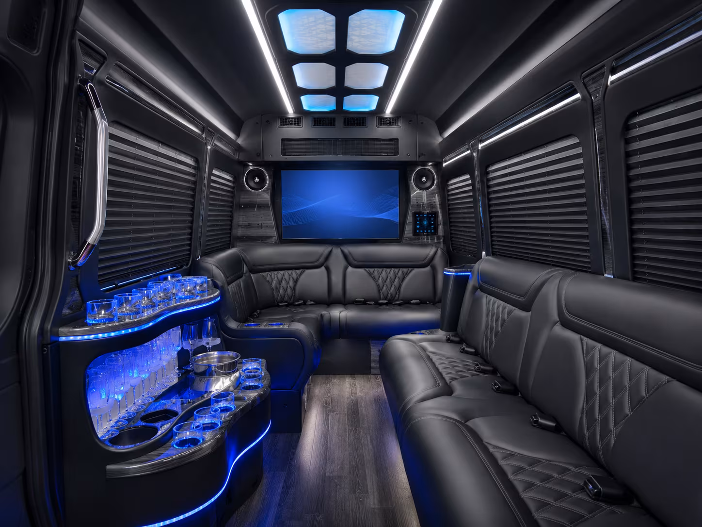 clermont 18 passenger party bus