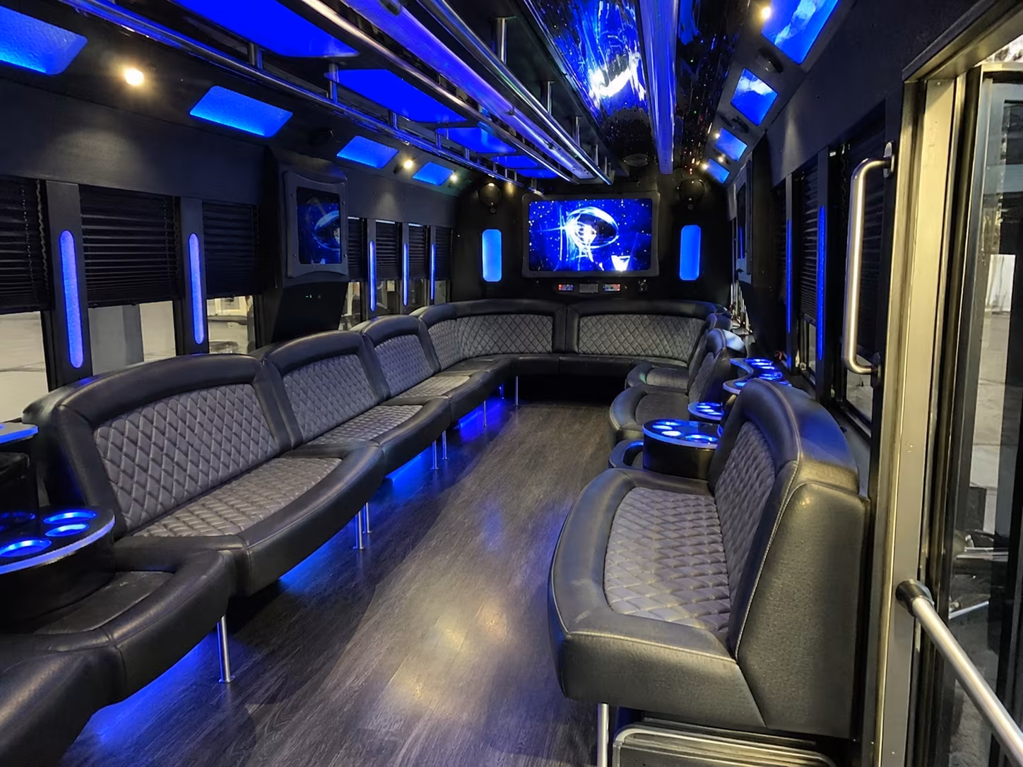 clermont 28 passenger party bus interior
