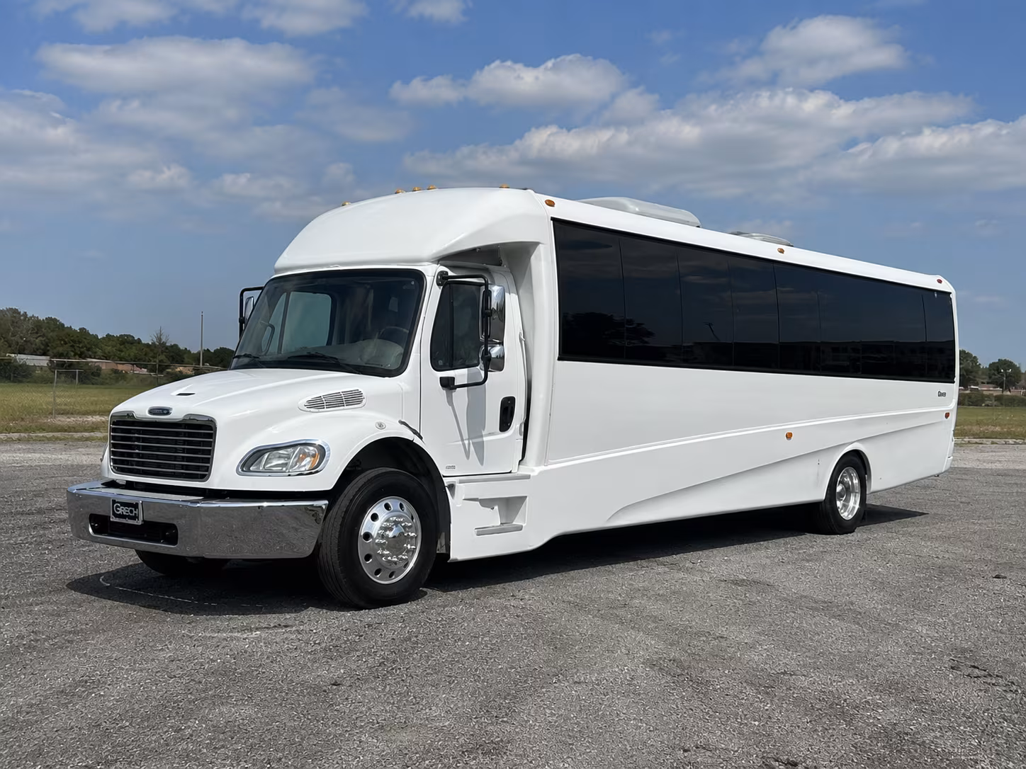 clermont 50 passenger party bus
