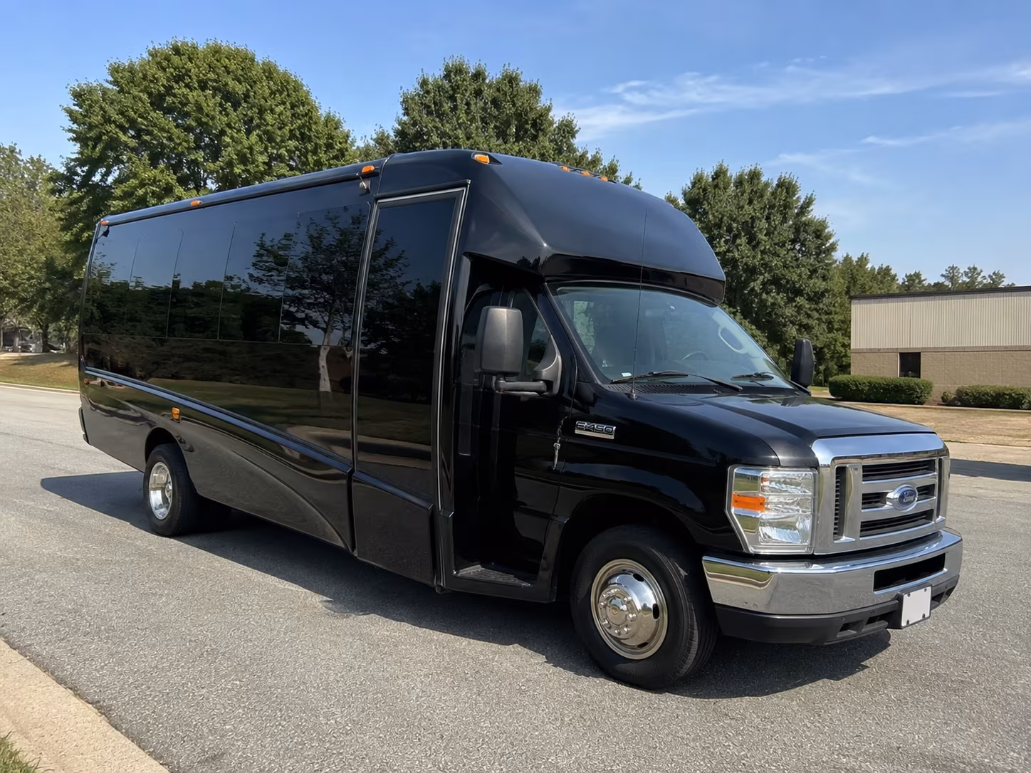 clermontcharterbuscompany com is the easiest way to find mission resort club wedding shuttles