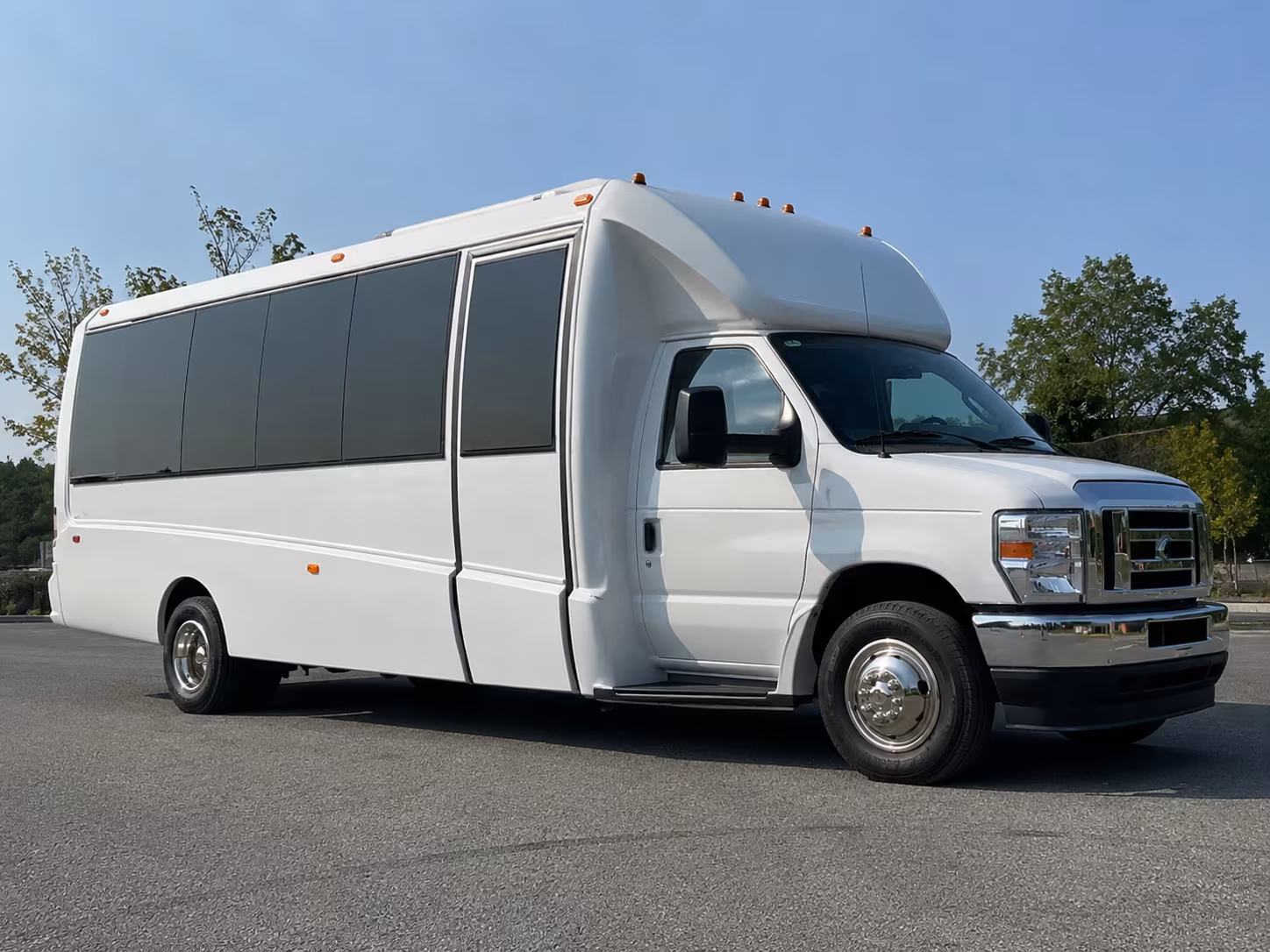 daytona beach get your team and fan group ready for game day with a daytona beach bus rental