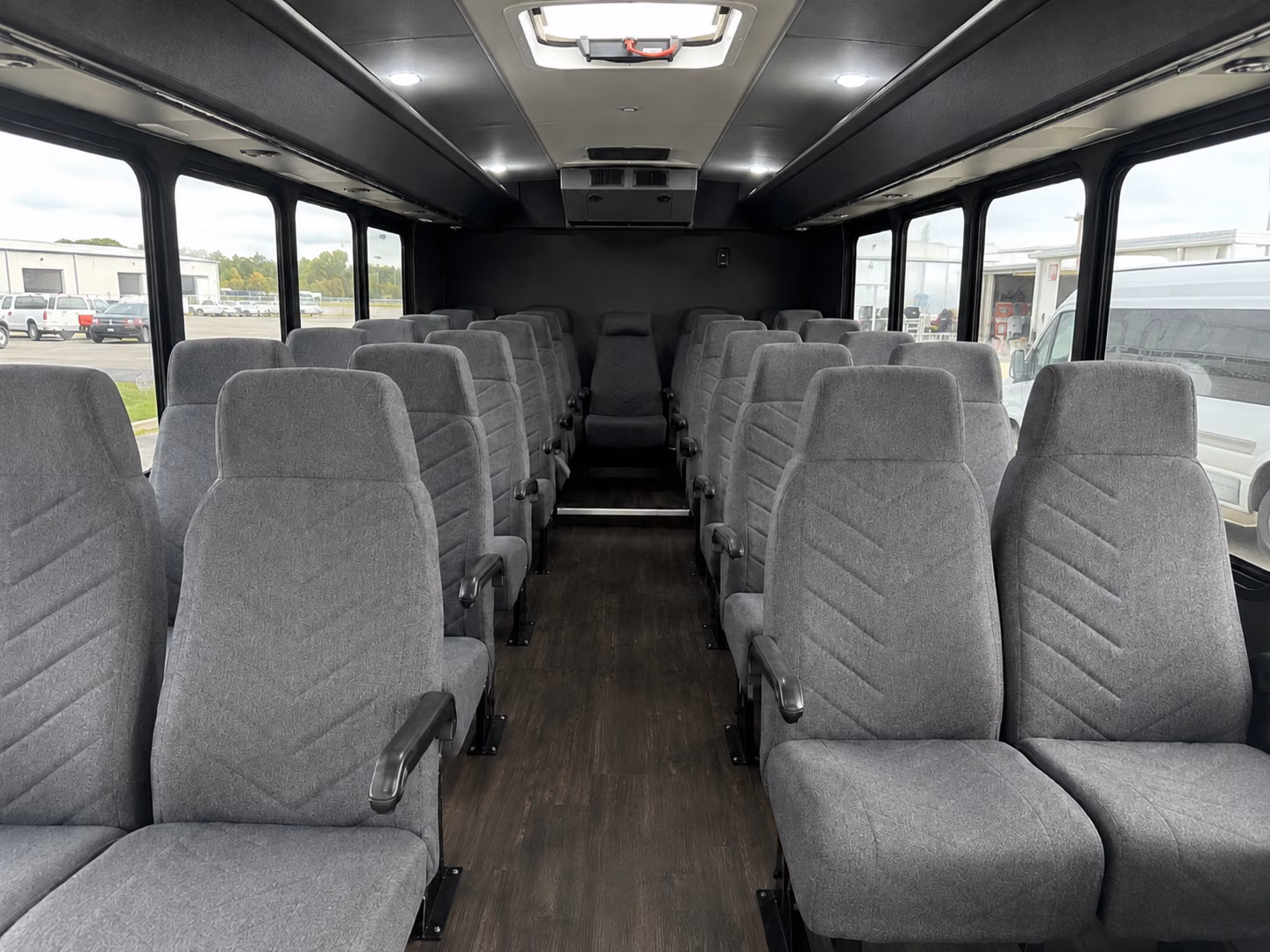 kissimmee bus rentals