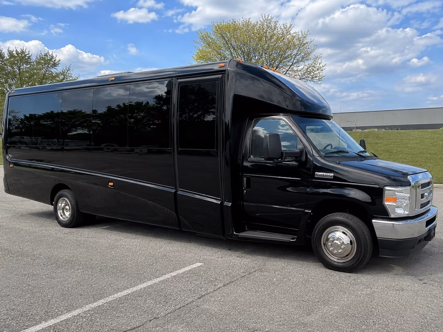 lakeridge winery is florida s largest and a bus makes it even better