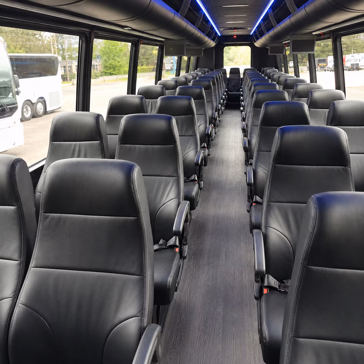 melbourne rent a shuttle bus for your melbourne employees