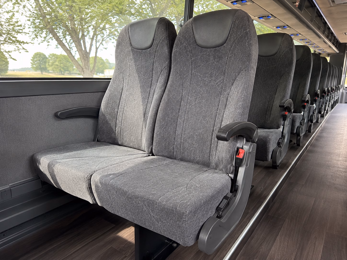 orlando make the ride part of the fun with orlando prom transportation