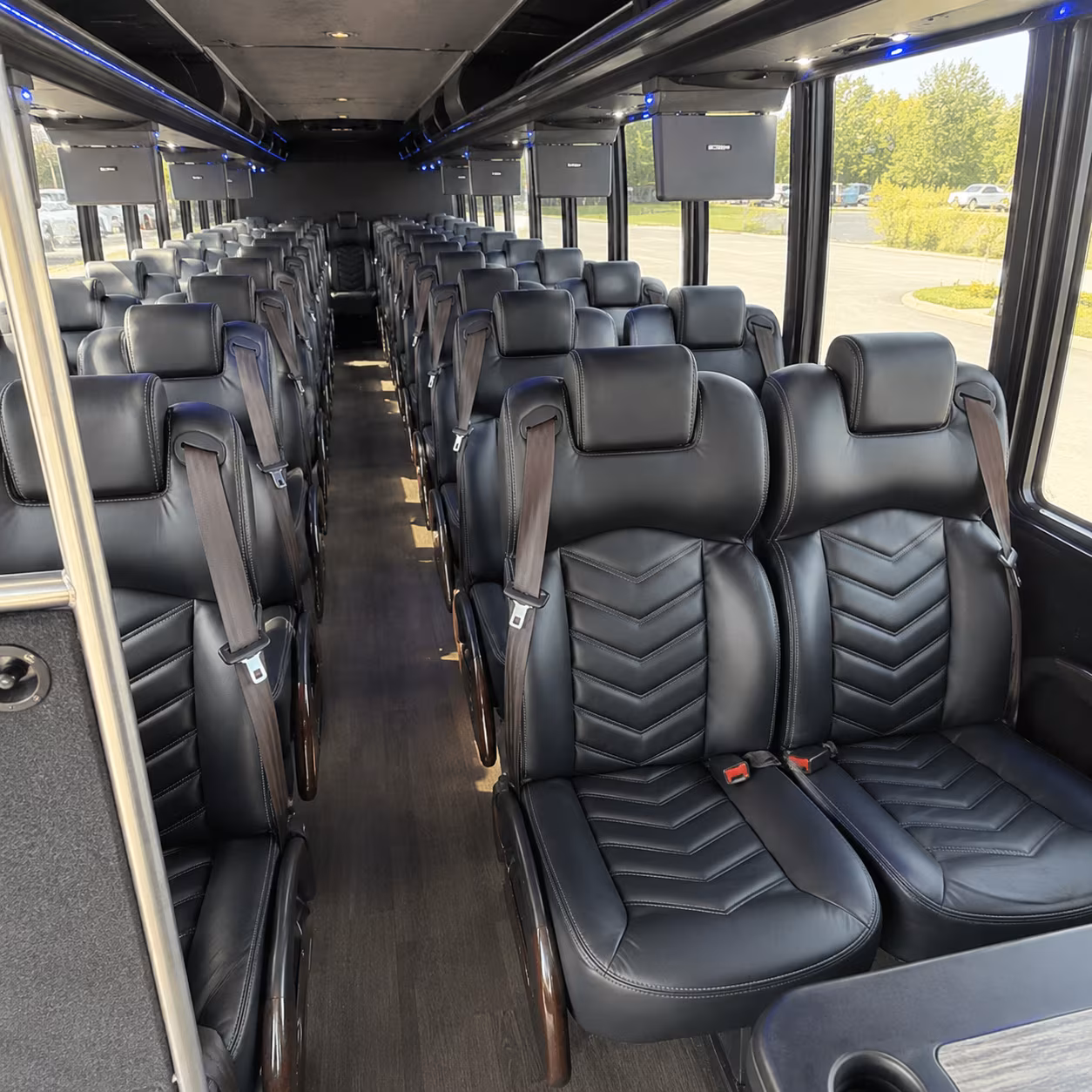 orlando private shuttles for winery pickups and drop offs in orlando