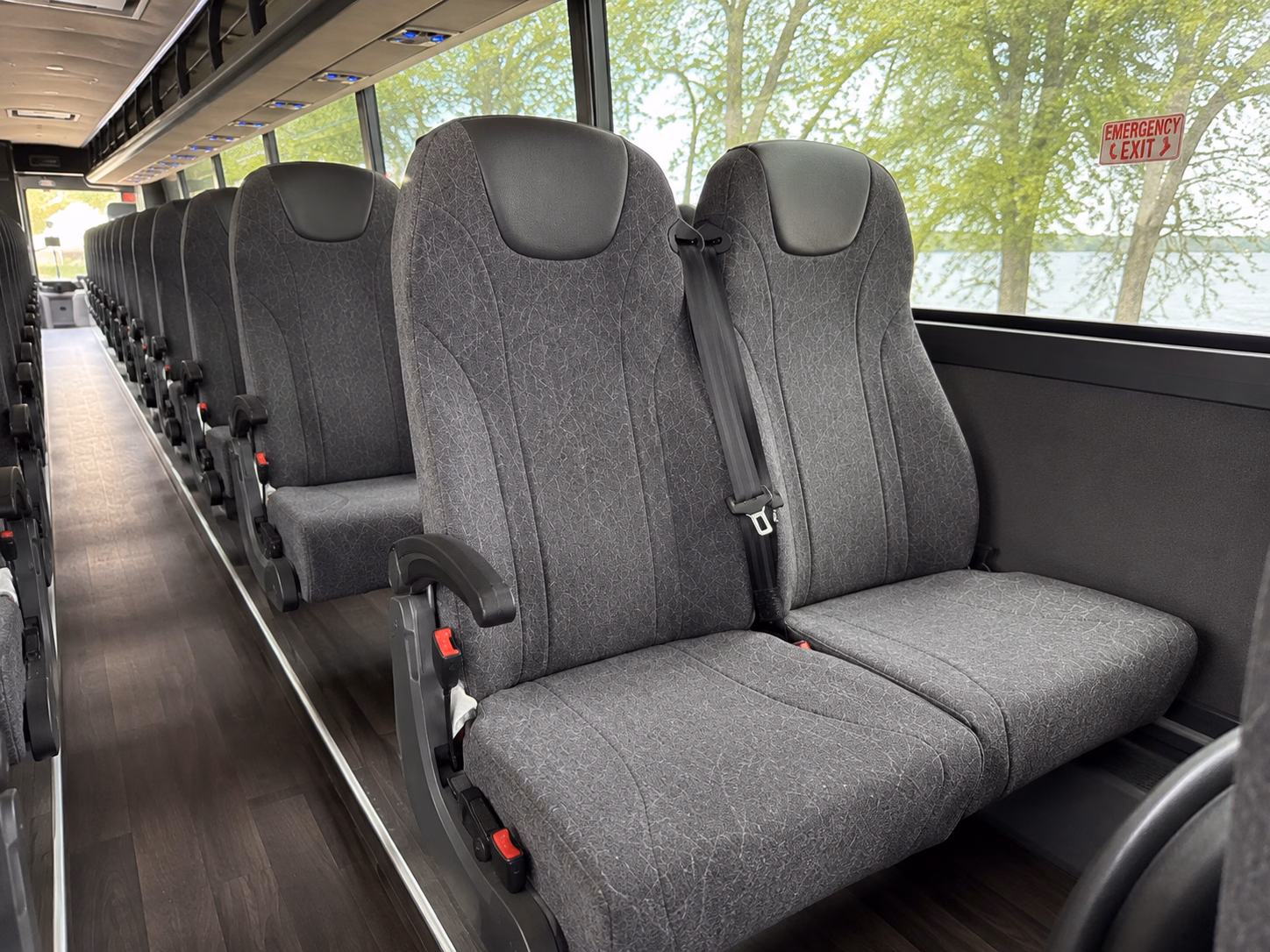 oviedo private airport shuttle bus rentals in oviedo