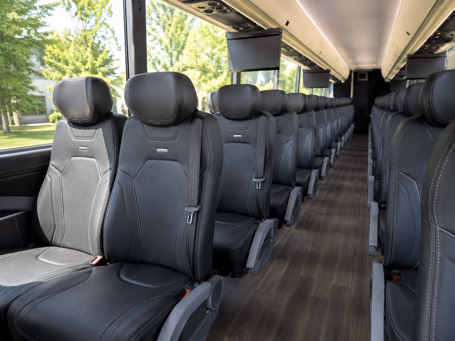 shuttle your team from clermont to the orange county convention center